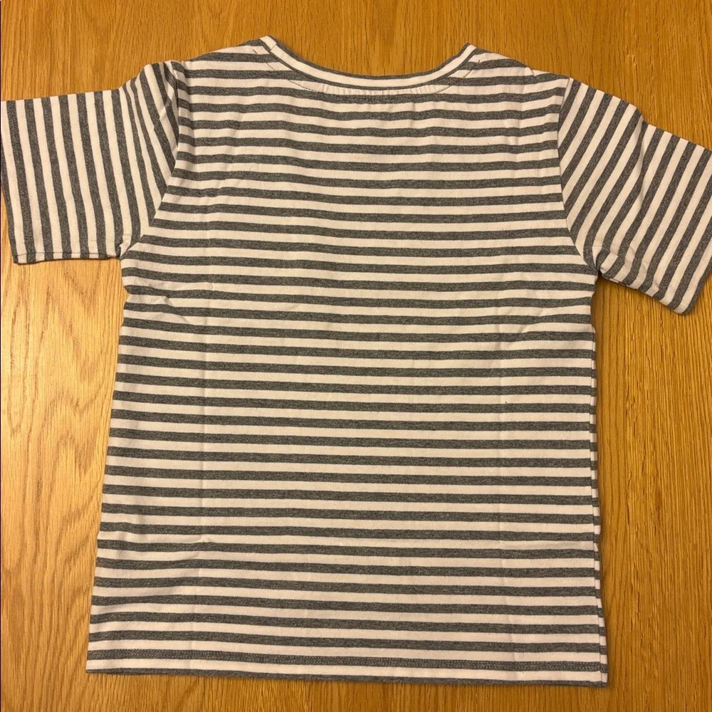 Harry Potter Hedwig Kids Gray and White Striped Tee 7-8 years
